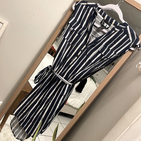 Striped dress - Picture 3 of 3